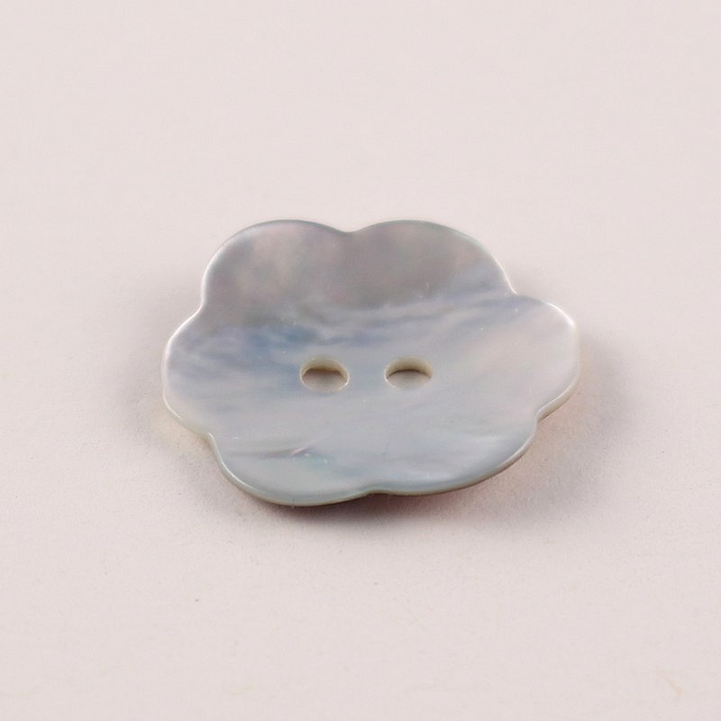 Mother of Pearl button Aumérine Mother of Pearl button Aumérine