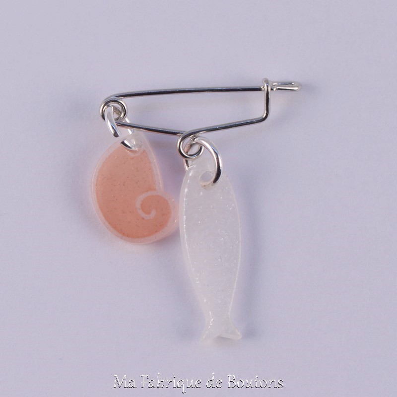 Evelaine brooch Evelaine brooch