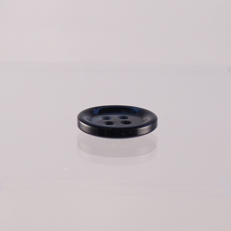 black classic button black classic button