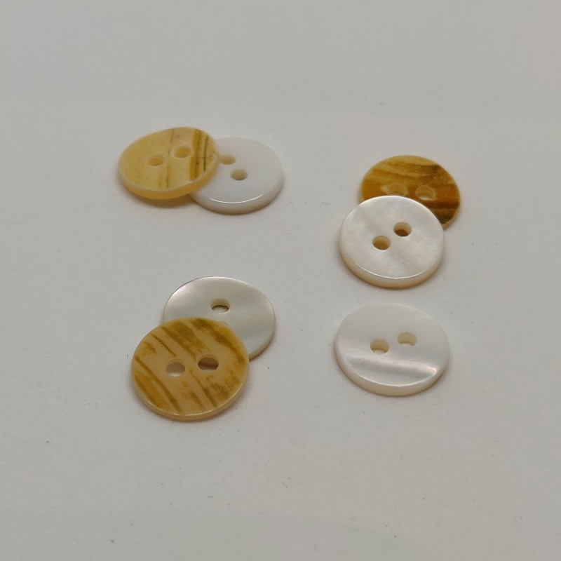 Set of 12 Mother of Pearl Buttons Set of 12 Mother of Pearl Buttons