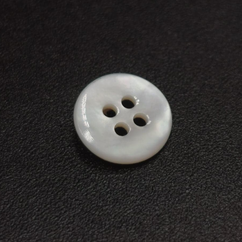 Shiny mother ofpearl button