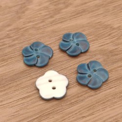 Blue Mother-of-pearl button