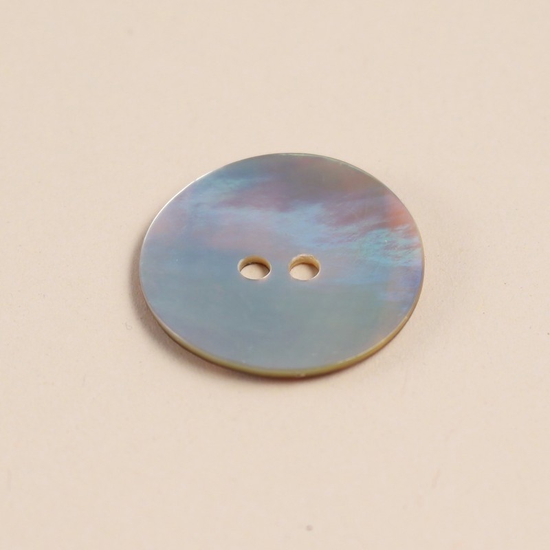 Akoya Natural Mother of Pearl Button Abriel