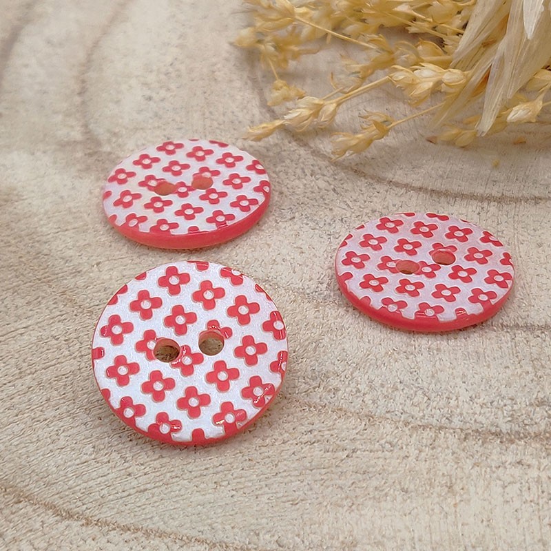 natural mother-of-pearl button flowers