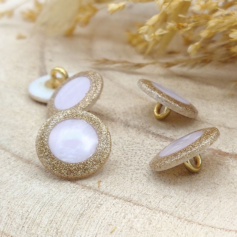 pink mother-of-pearl button pink mother-of-pearl button