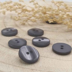 Set of mother of pearl effect polyester buttons in grey
